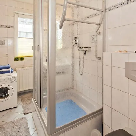 Holiday home Komfortable - Strandzugang, Zwei Balkone, Waschmaschine