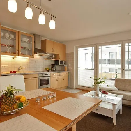 Komfortable - Strandzugang, Zwei Balkone, Waschmaschine Holiday home